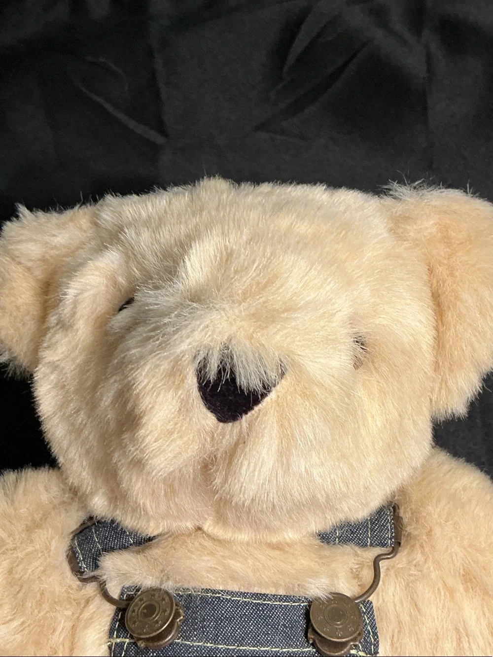 NWT Plush Beige Vermont Teddy Bear Co. in Denim Overalls with Red Rose Bouquet